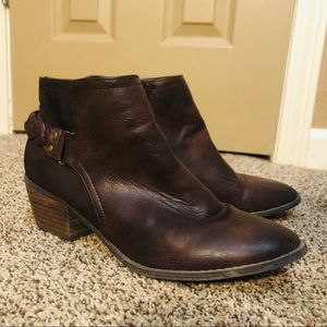 American Eagle Outfitters Brown Leather Booties